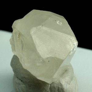 fenaquita mineral