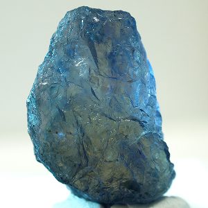 minerales iolita