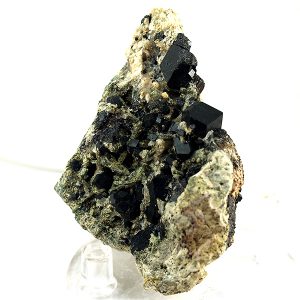 Schorlomita minerales